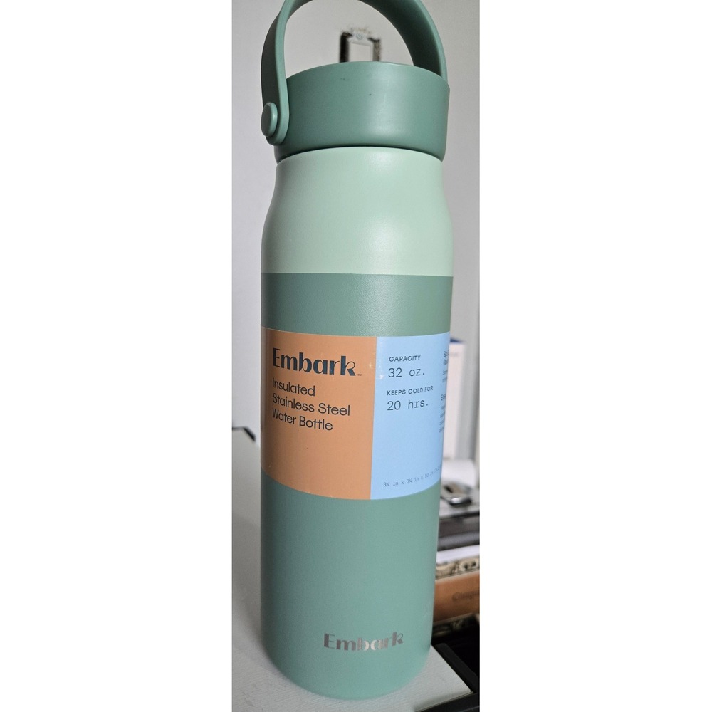 Embark 32oz Insulated Stainless Steel Water Bottle Green Two-Tone 20hr Cold